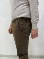 Pantalone Chinos