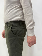 Pantalone Chinos